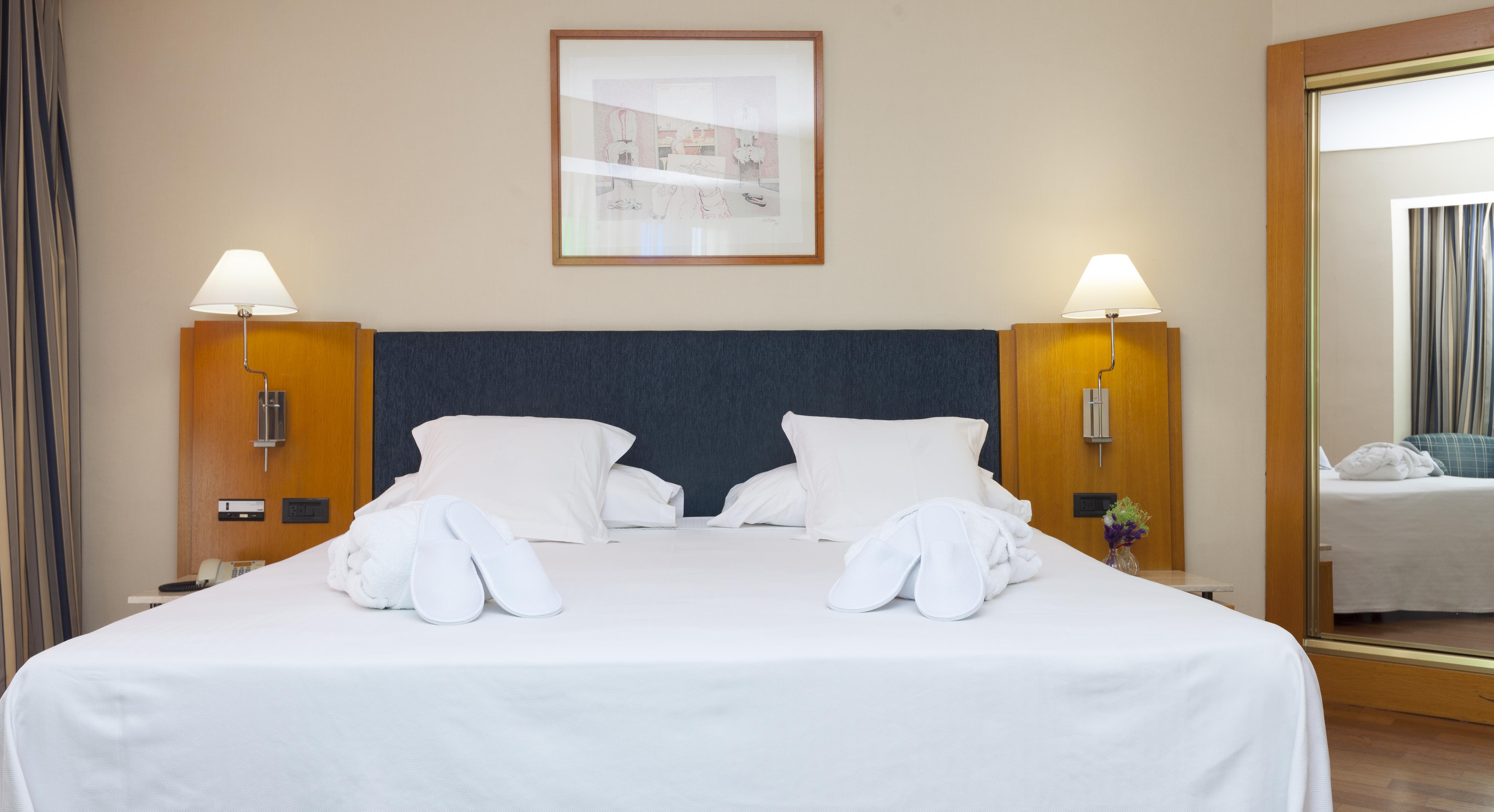 Urh Ciutat De Mataro Hotel Ngoại thất bức ảnh