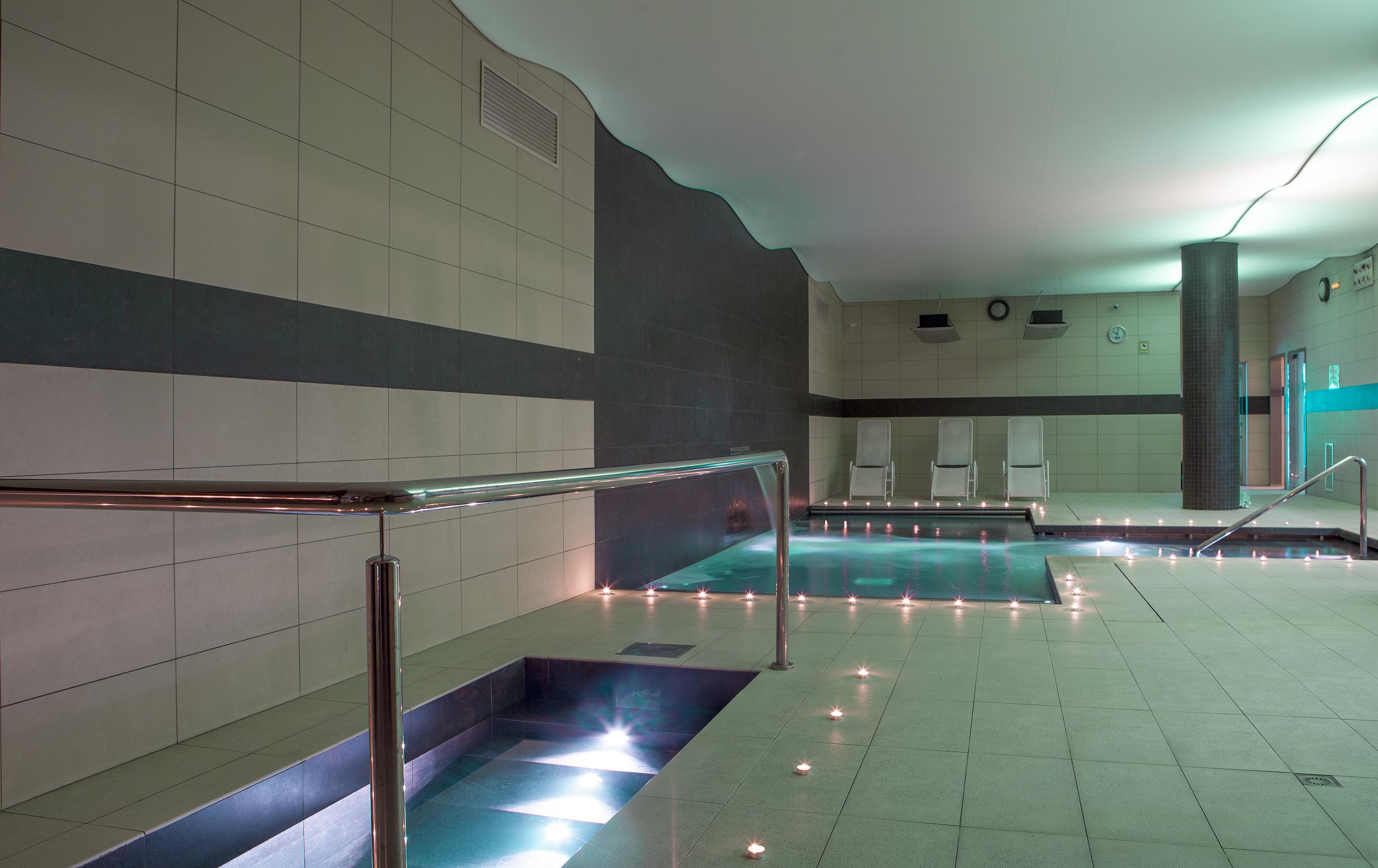 Urh Ciutat De Mataro Hotel Ngoại thất bức ảnh