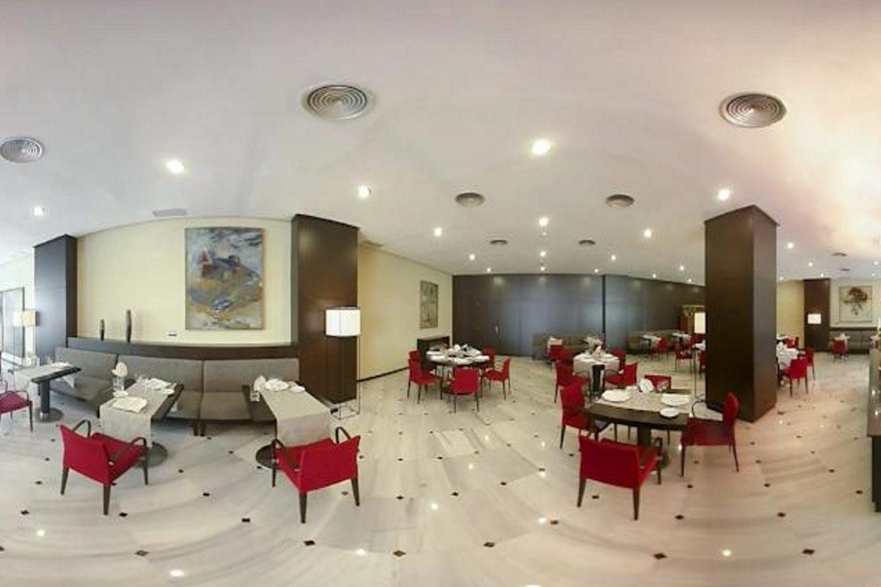 Urh Ciutat De Mataro Hotel Ngoại thất bức ảnh